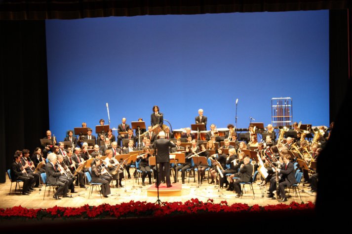 TEATRO GRANDE CONCERTO BANDA CITTADINA 2009
